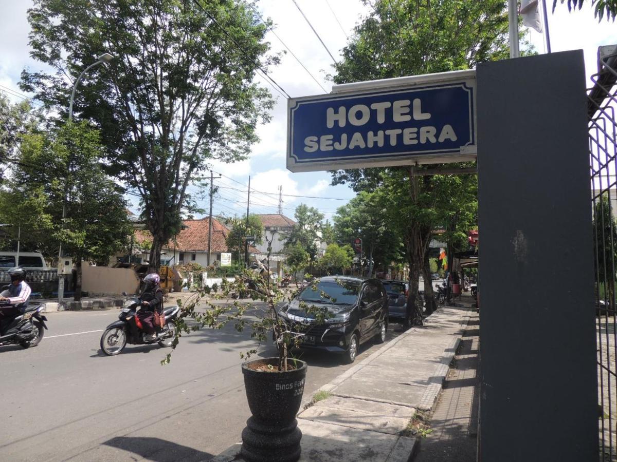Hotel Sejahtera Kebumen Exteriér fotografie